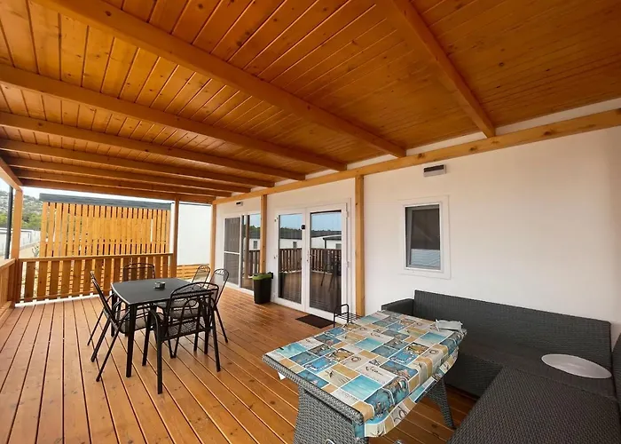 Mobile Zara Дом отдыха