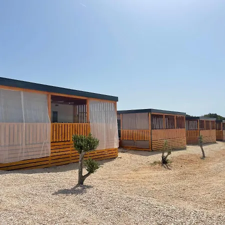 Mobile Zara 펜션 드라게